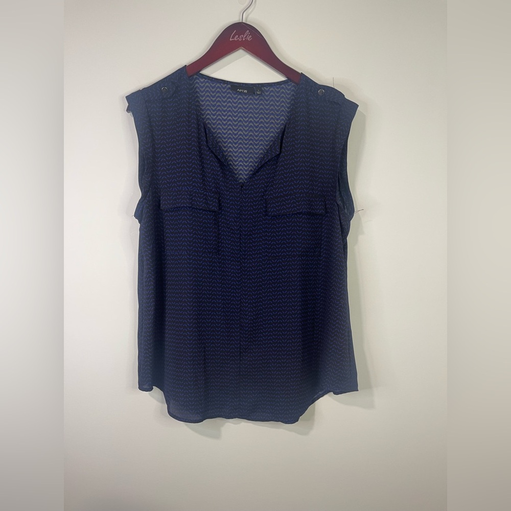 Apt. 9 Blue Sleeveless Blouse - Picture 6 of 9